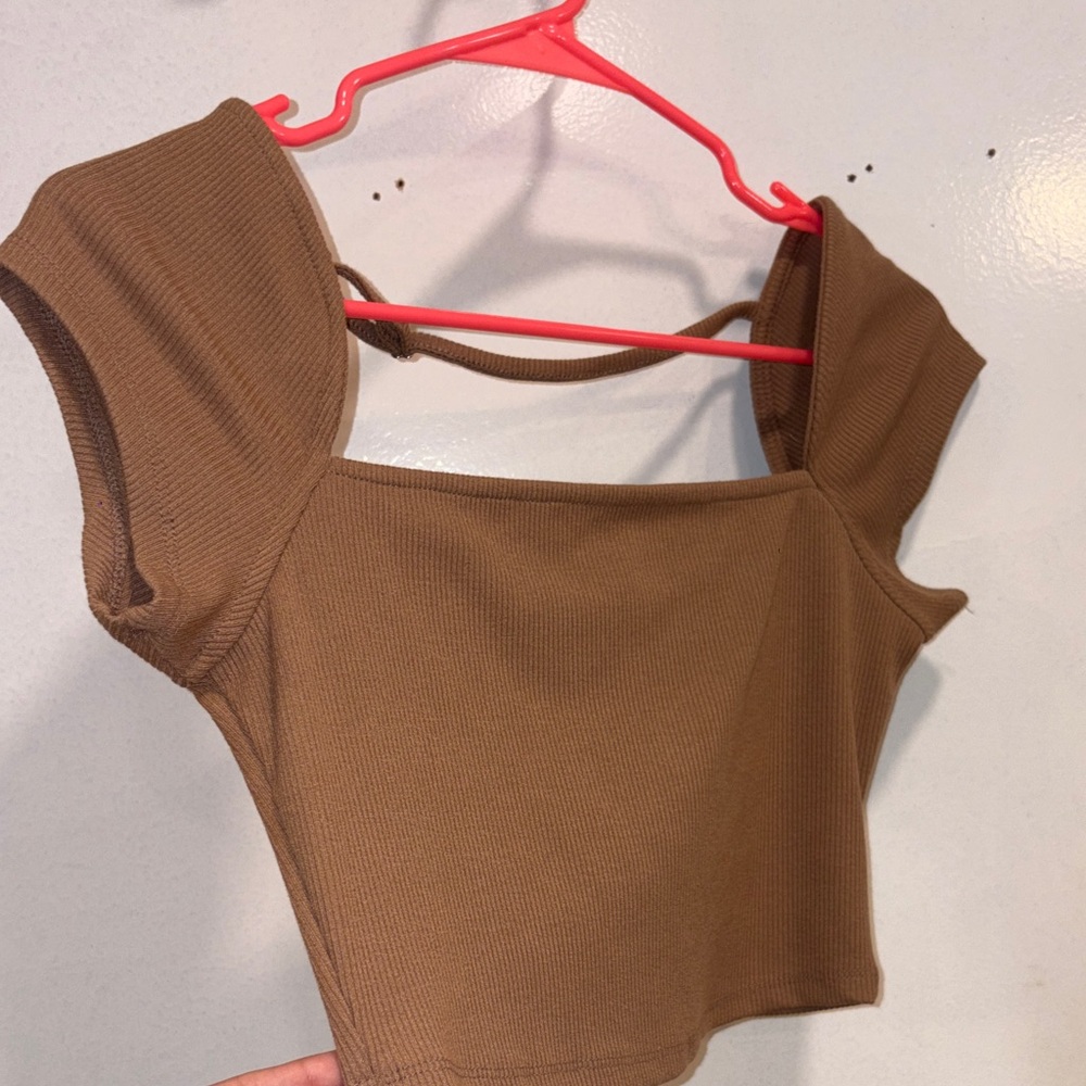 Chic Tan Ribbed Crop Top - Picture 4 of 5